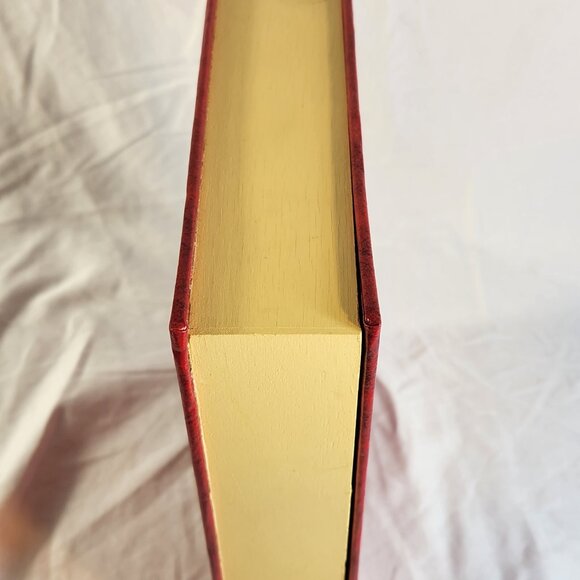 World Bazaar Musical Wooden Book Box Here Comes Santa Claus w/ Puppets see Video - Picture 10 of 13